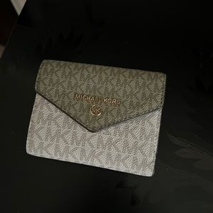 Michael Kors Wallet. Brand New